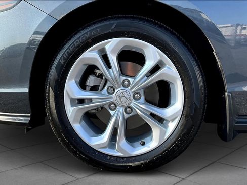 Used 2023 Honda Accord LX image 10