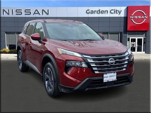 Certified 2025 Nissan Rogue SV FWD image 1