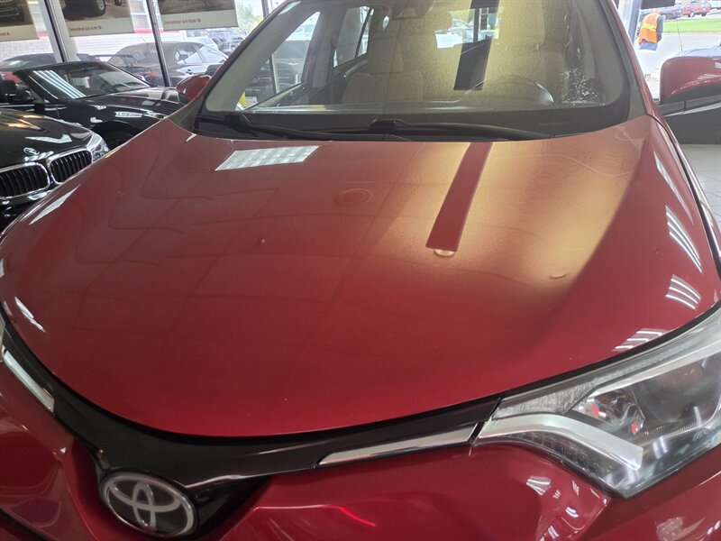 Used 2017 Toyota RAV4 XLE w/ All Weather Liner Package AWD/4WD image 26