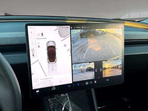 Used 2025 Tesla Model 3 Long Range RWD image 14