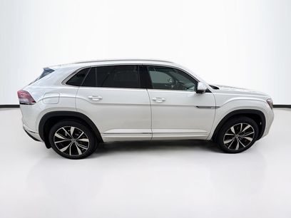 New 2026 Volkswagen Atlas Cross Sport SEL Premium R-Line