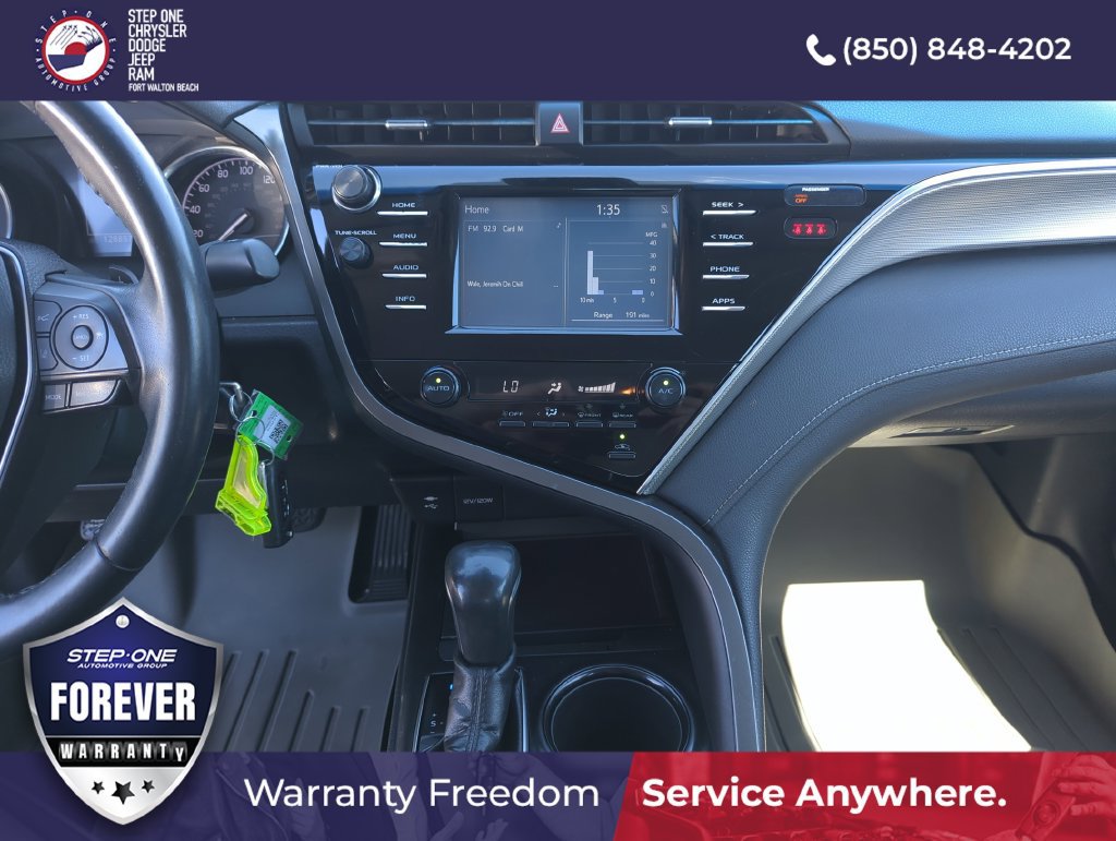 Used 2018 Toyota Camry SE FWD image 24