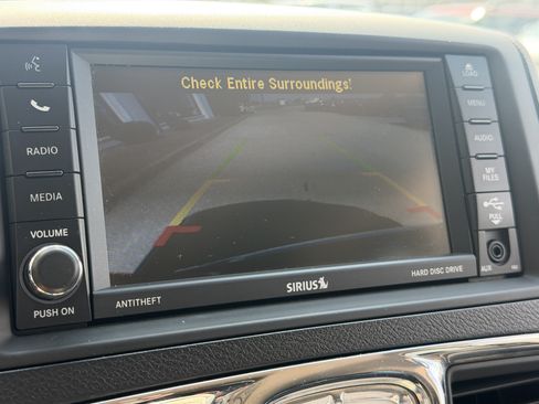 Used 2012 Chrysler Town & Country Touring w/ Entertainment Group #1 FWD image 43