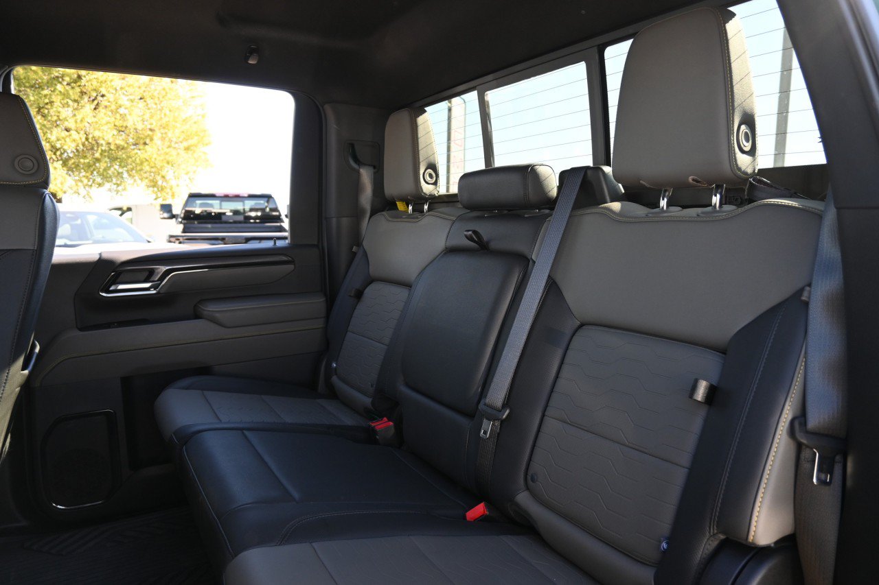Certified 2025 Chevrolet Silverado 2500 ZR2 w/ ZR2 Bison Edition AWD/4WD image 20