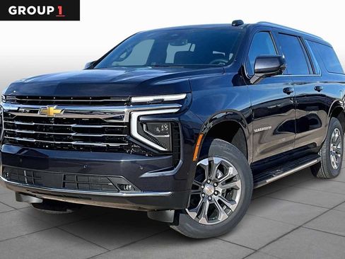 New 2026 Chevrolet Suburban LT w/ Comfort Package image 1