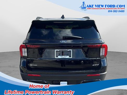 New 2026 Ford Explorer ST-Line w/ ST-Line Street Pack image 8