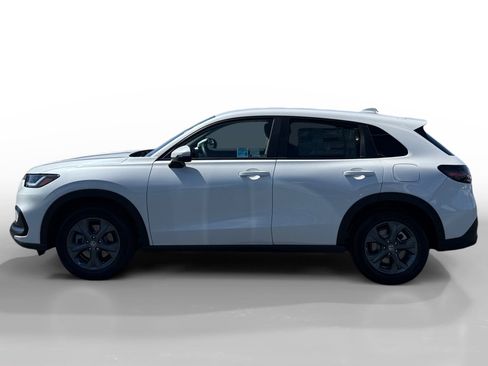 New 2026 Honda HR-V LX image 2