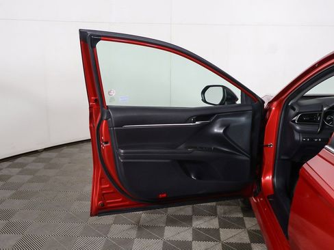 Used 2024 Toyota Camry LE image 15