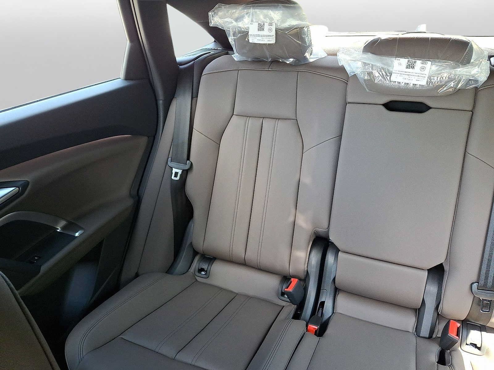 New 2026 Audi Q5 Premium Plus AWD/4WD image 12
