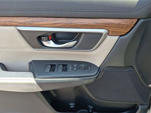 Used 2019 Honda CR-V EX image 15