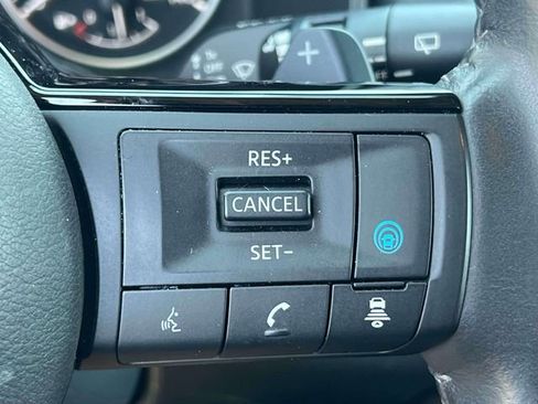 Used 2023 Nissan Rogue SV w/ SV Premium B Package AWD/4WD image 23