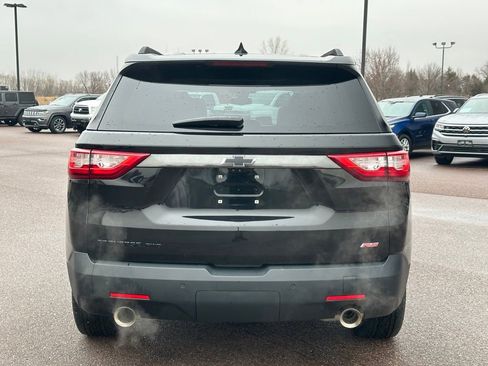 Used 2021 Chevrolet Traverse RS image 39
