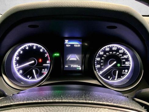 Used 2024 Toyota Camry SE w/ Convenience Package FWD image 22