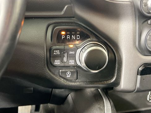 Used 2023 RAM 1500 Big Horn AWD/4WD image 16