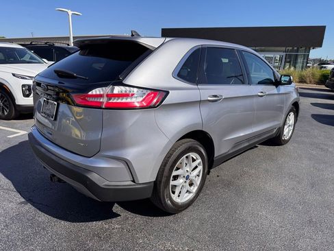 Used 2022 Ford Edge SEL AWD/4WD image 5