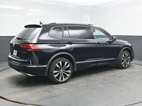 Used 2020 Volkswagen Tiguan SEL Premium R-Line w/ 3rd Row Seat Package AWD/4WD image 8