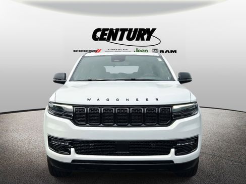 Used 2025 Jeep Wagoneer Series II w/ Premium Group I AWD/4WD image 9