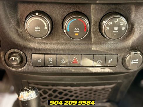 Used 2015 Jeep Wrangler Unlimited Rubicon w/ Dual Top Group AWD/4WD image 16