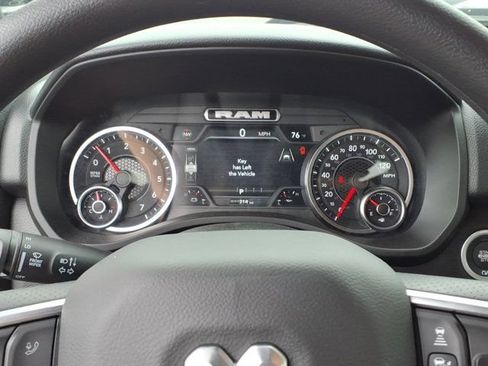 New 2026 RAM 1500 Express AWD/4WD image 12