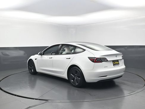 Used 2023 Tesla Model 3 Standard Range RWD image 5