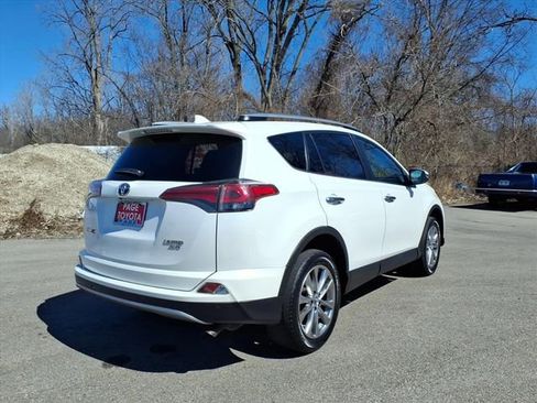 Used 2017 Toyota RAV4 Limited image 8
