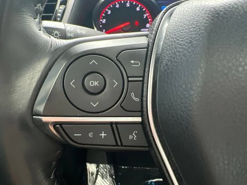 Used 2020 Toyota Camry XSE FWD image 25