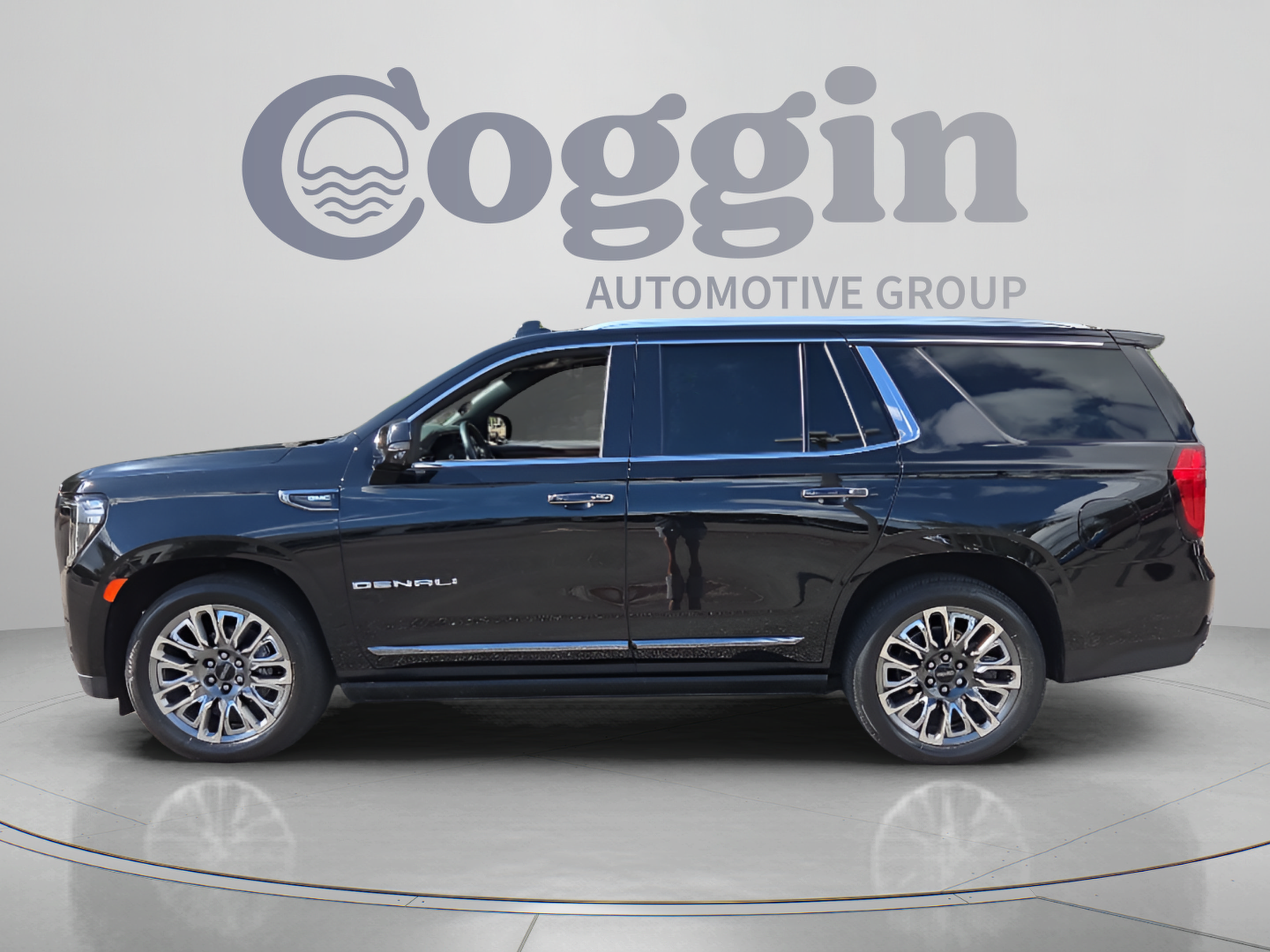 Certified 2023 GMC Yukon Denali Ultimate AWD/4WD image 2