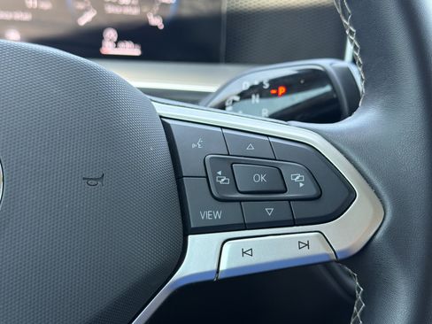 Used 2025 Volkswagen Tiguan S FWD image 15