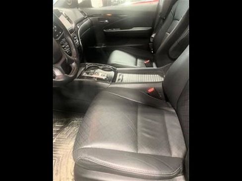 Used 2021 Honda Passport Touring image 2