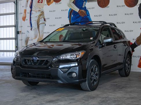 Used 2022 Subaru Crosstrek 2.5i Sport w/ Moonroof Package image 21