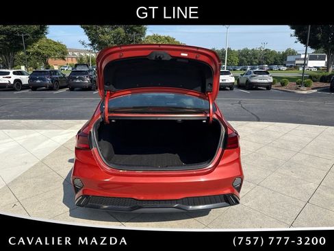 Used 2022 Kia Forte GT-Line w/ GT-Line Premium Package FWD image 9