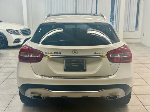 Used 2018 Mercedes-Benz GLA 250 GLA 250 4MATIC Sport Utility 4 w/ Multimedia Package image 8