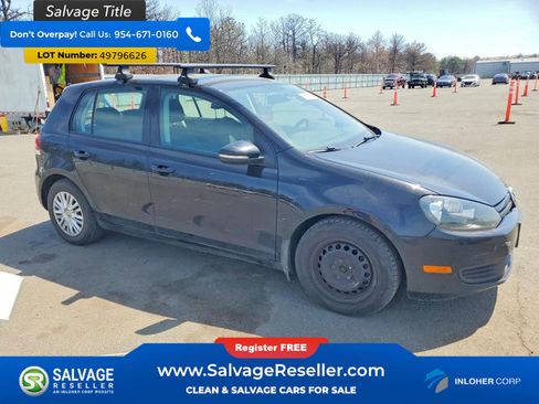Used 2014 Volkswagen Golf 4-Door image 5