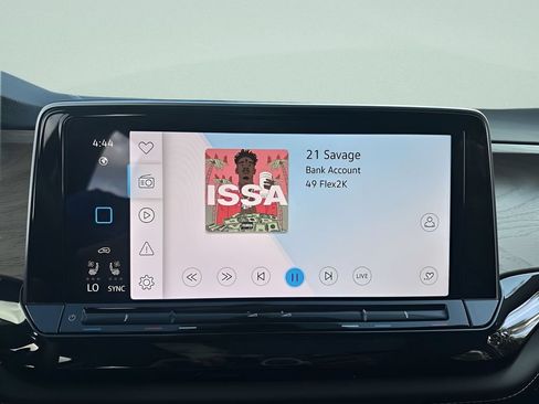 New 2026 Volkswagen Atlas SE FWD image 16