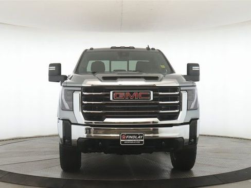 Used 2024 GMC Sierra 2500 SLE w/ SLE Value Package; image 12