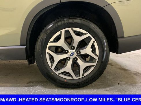 Used 2020 Subaru Forester Premium image 21