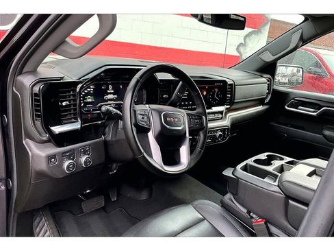 Used 2025 GMC Sierra 1500 SLT image 14