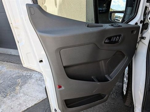 Used 2024 Ford Transit 350 XLT RWD image 18