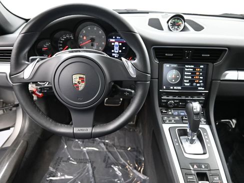 Used 2012 Porsche 911 Carrera S RWD image 6