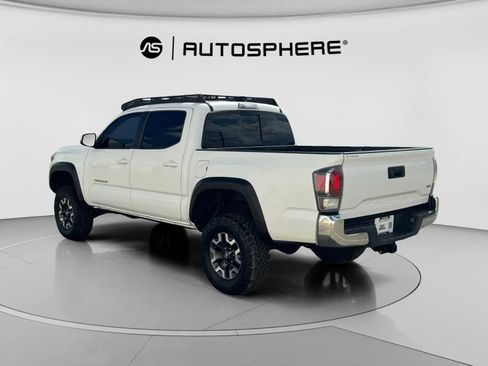 Used 2020 Toyota Tacoma TRD Off-Road image 5