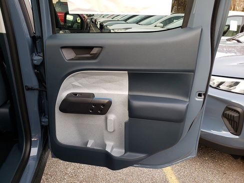 New 2025 Ford Maverick XLT w/ Equipment Group 301A image 15