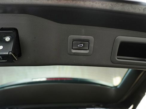 Used 2019 MAZDA CX-5 Touring image 7