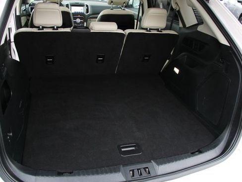 Used 2019 Ford Edge Titanium w/ Equipment Group 301A image 11