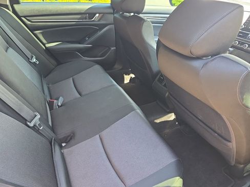Used 2020 Honda Accord EX image 16
