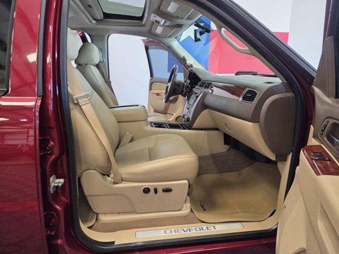 Used 2013 Chevrolet Silverado 2500 LTZ w/ LTZ Plus Package image 65