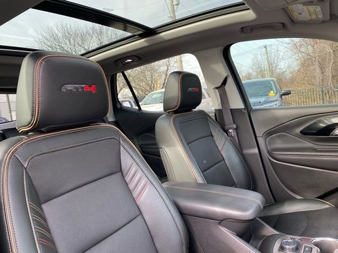 Used 2022 GMC Terrain AT4 w/ Infotainment Package II image 45
