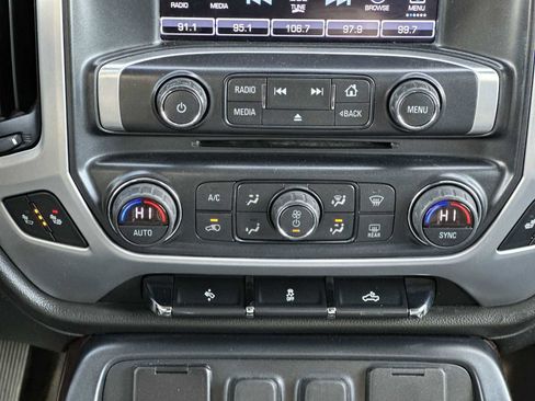 Used 2018 GMC Sierra 2500 SLT image 16