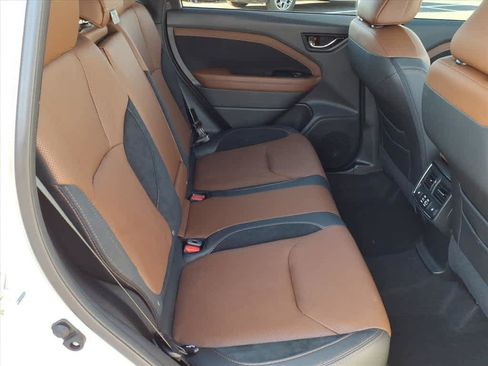 Certified 2025 Subaru Forester Touring w/ Popular Package - Touring image 22