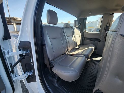 Used 2022 Ford F250 XL w/ STX Appearance Package image 26