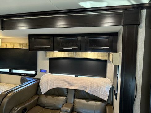 Used 2018 RAM 5500 SLT w/ Quick Order Package 29G SLT image 60